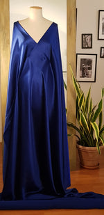 Carica l&#39;immagine nel visualizzatore di Gallery, Raso di seta blu per personalizzare abito da sposa.
